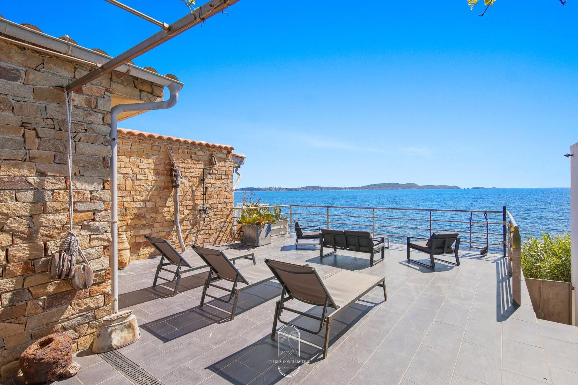 Maison Sur L'Eau-Hyeres-Almanarre-Parkings Clim Wifi By Hc Екстер'єр фото