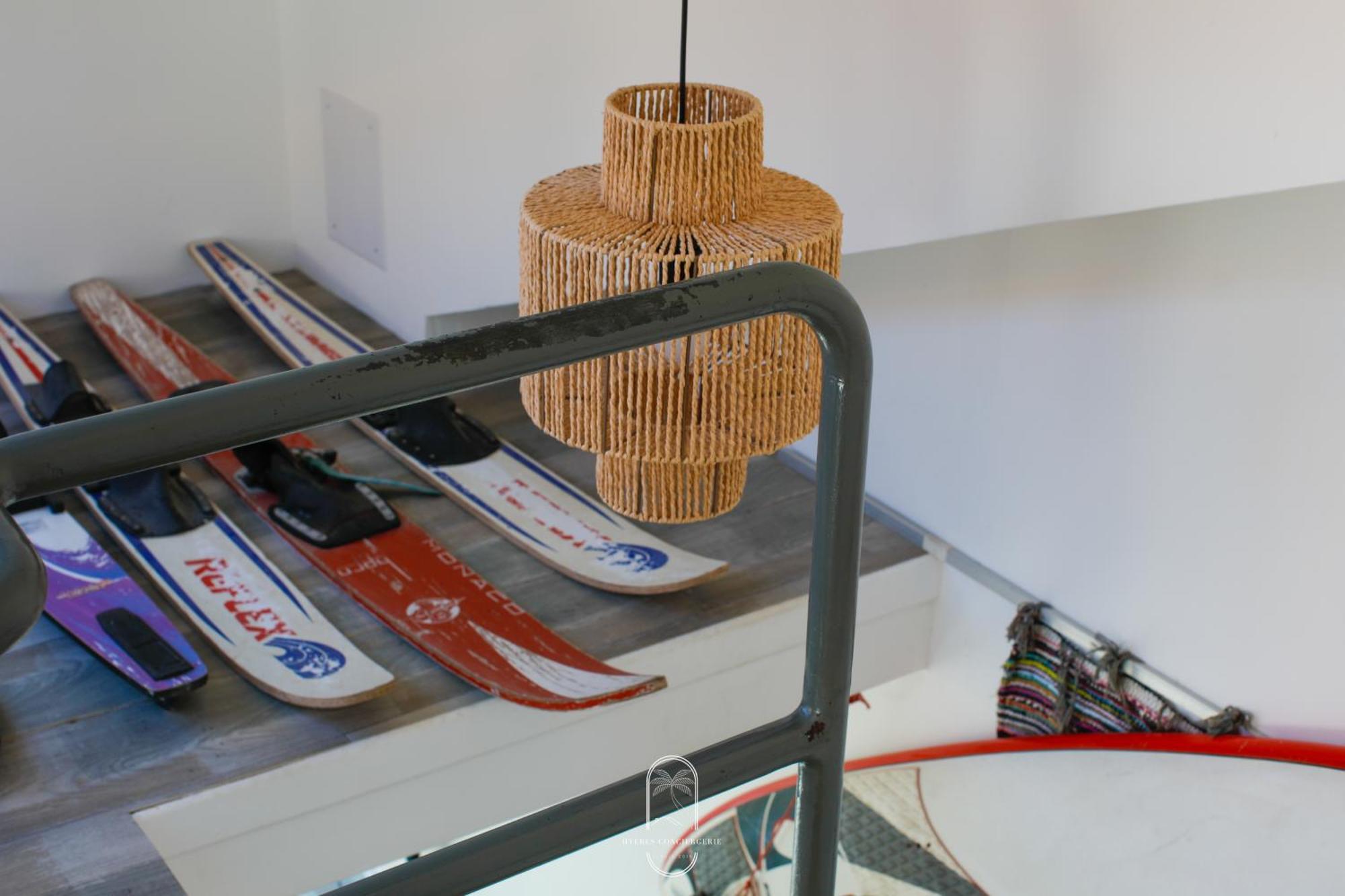 Maison Sur L'Eau-Hyeres-Almanarre-Parkings Clim Wifi By Hc Екстер'єр фото